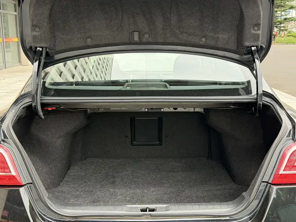 Nissan Teana — миниатюра 14