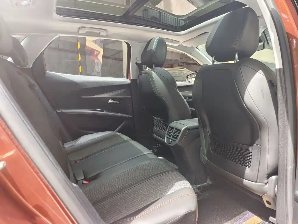 Peugeot 4008 — миниатюра 13