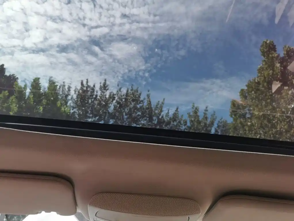 Lincoln MKC — миниатюра 18