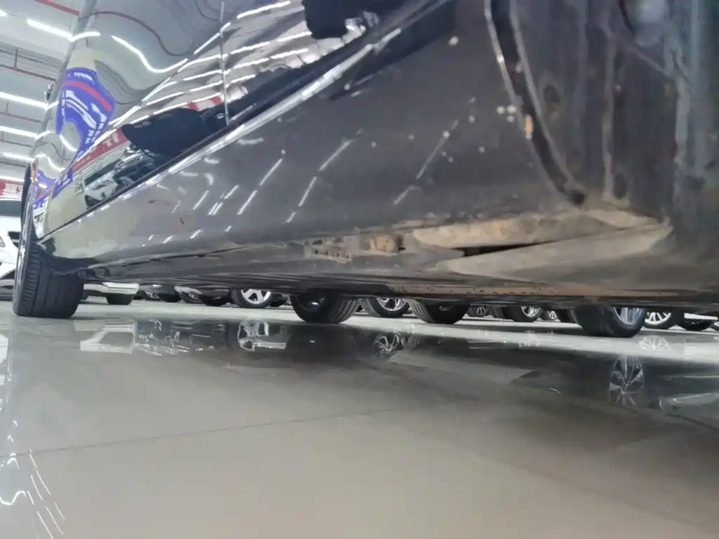 Mercedes-Benz E-Class — миниатюра 19