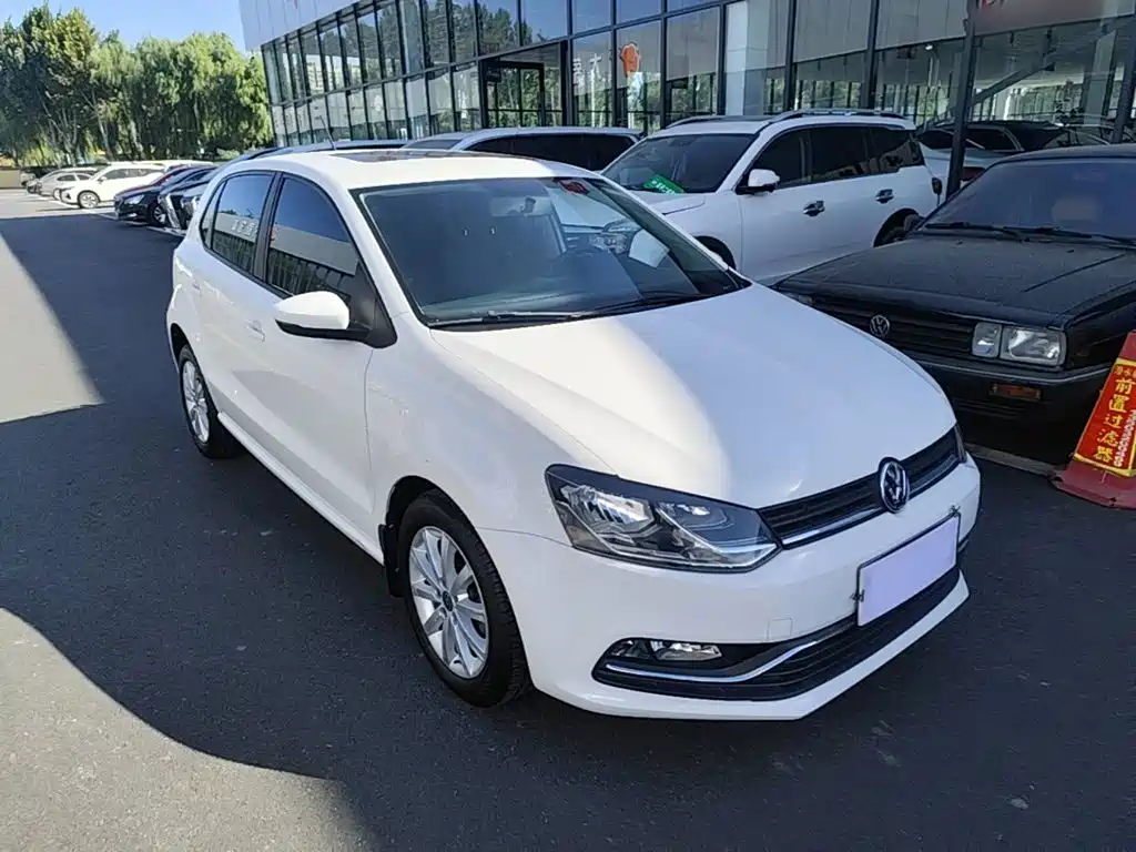 Volkswagen Polo — миниатюра 4