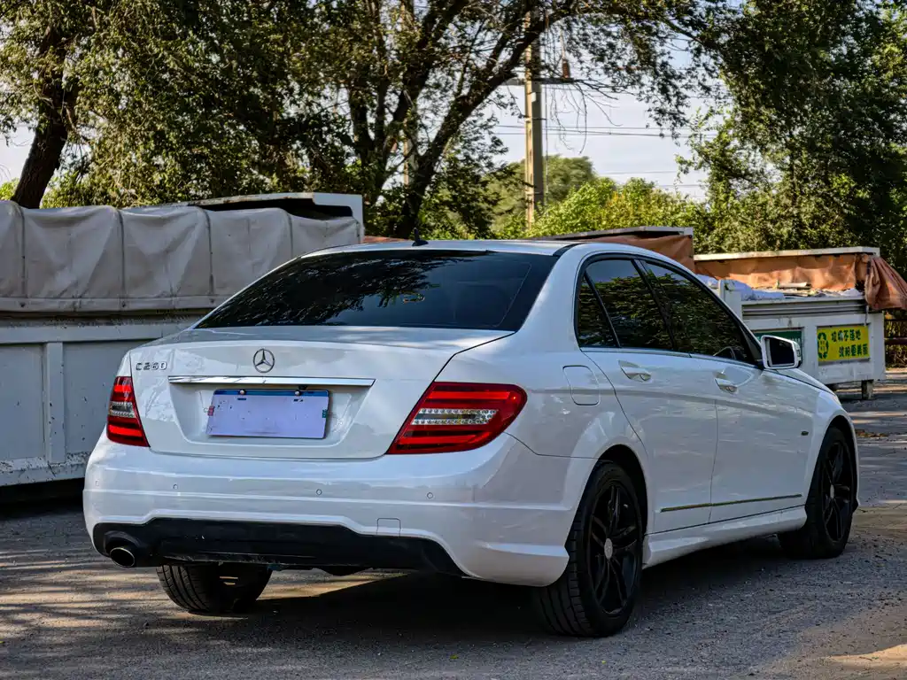 Mercedes-Benz C-Class — миниатюра 25