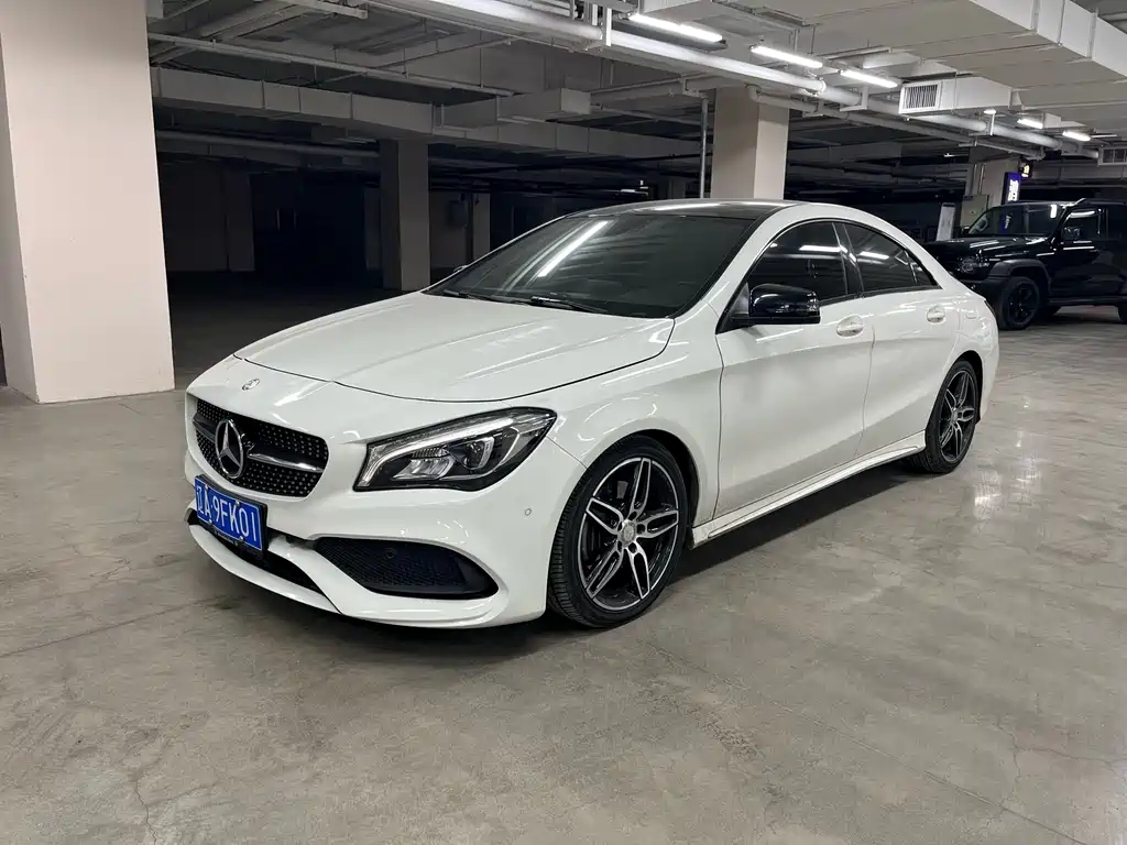 MERCEDES-BENZ CLA
