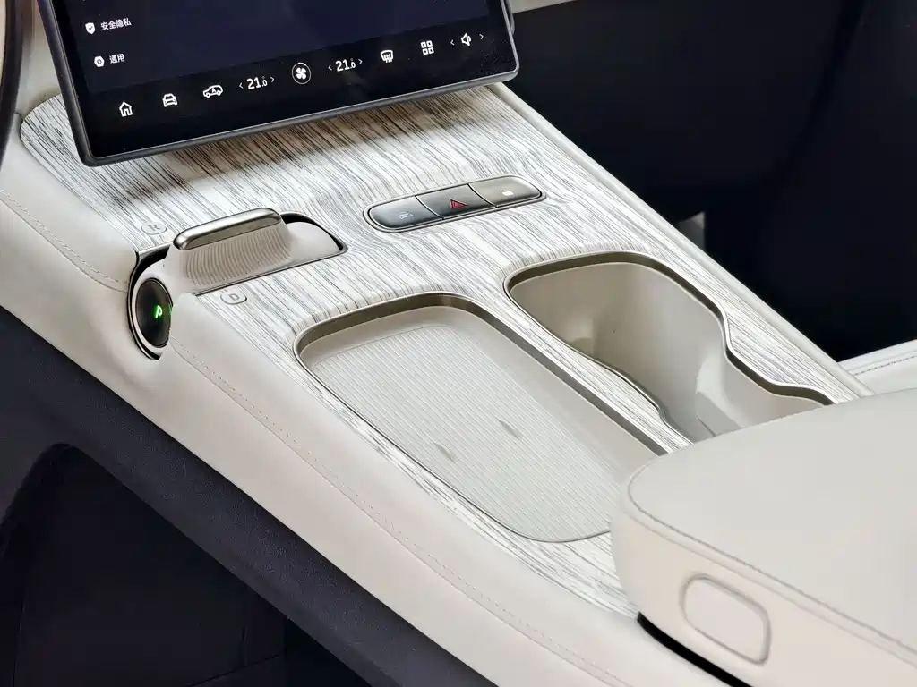 NIO ES7 — миниатюра 13