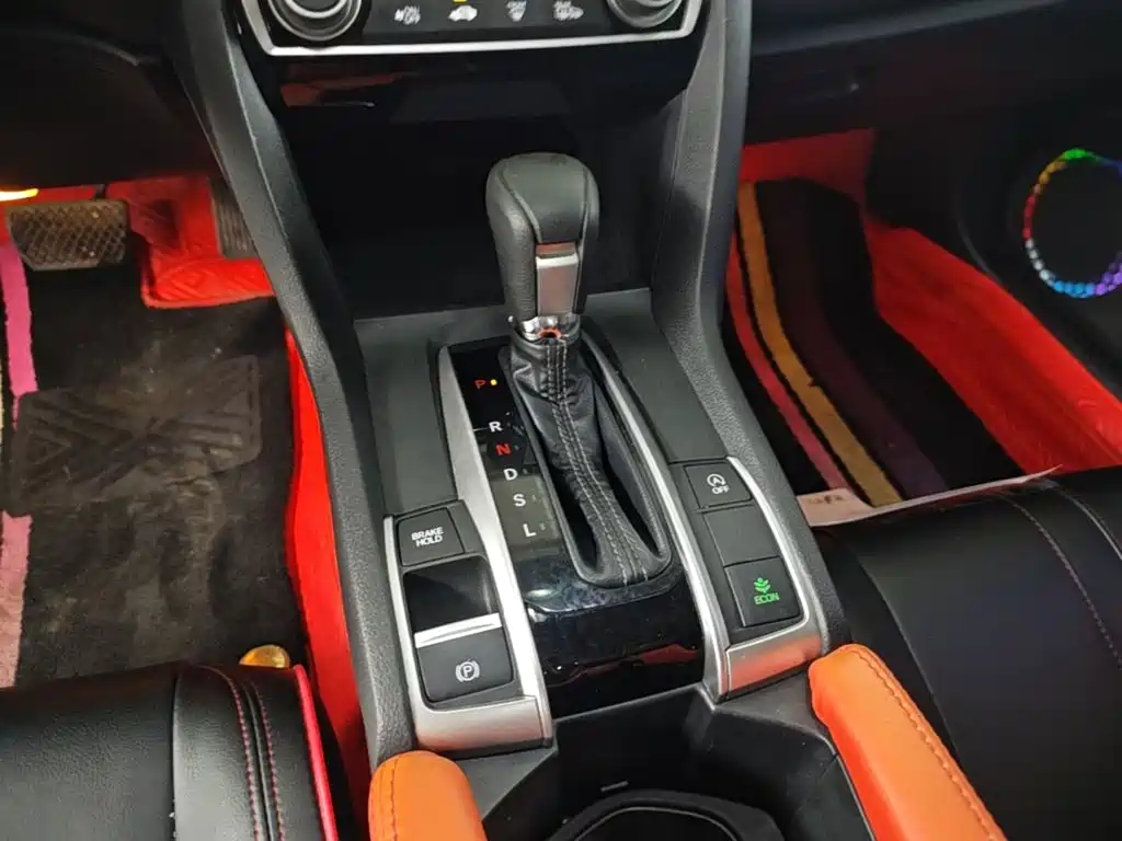 Honda Civic — миниатюра 14