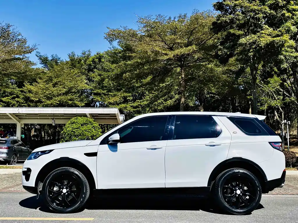 Land Rover Discovery Sport 2018 240PS HSE