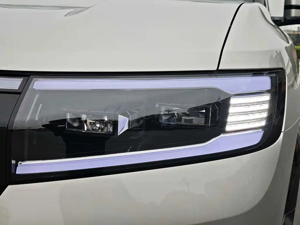 Fang Cheng Bao Leopard 8 — миниатюра 4