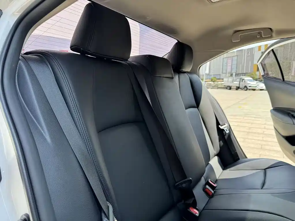 Toyota Corolla — миниатюра 22