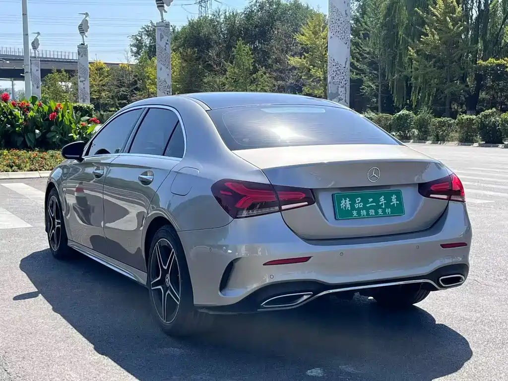Mercedes-Benz A-Class — миниатюра 9