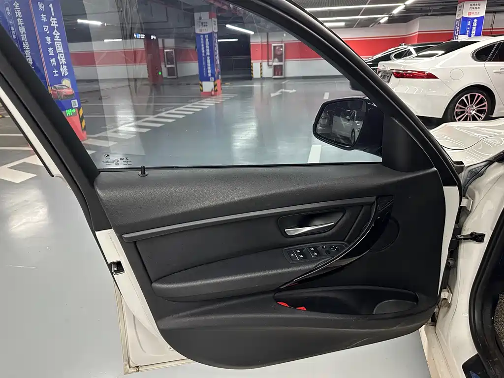 BMW 3 Series — миниатюра 9