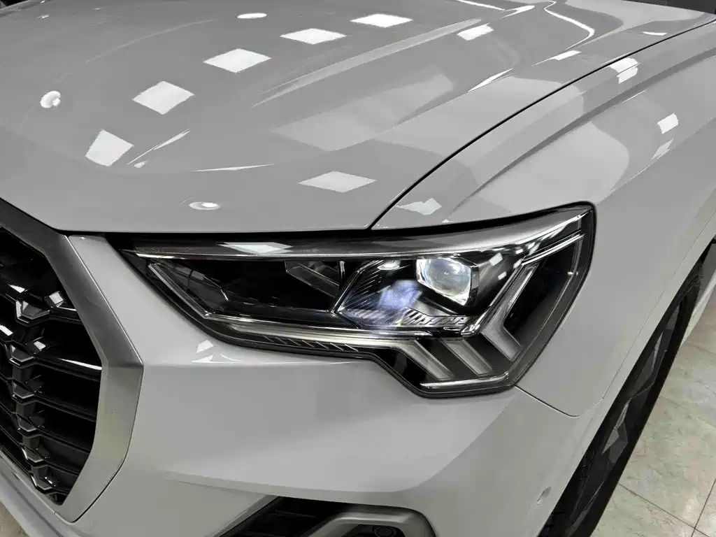 Audi Q3 — миниатюра 22