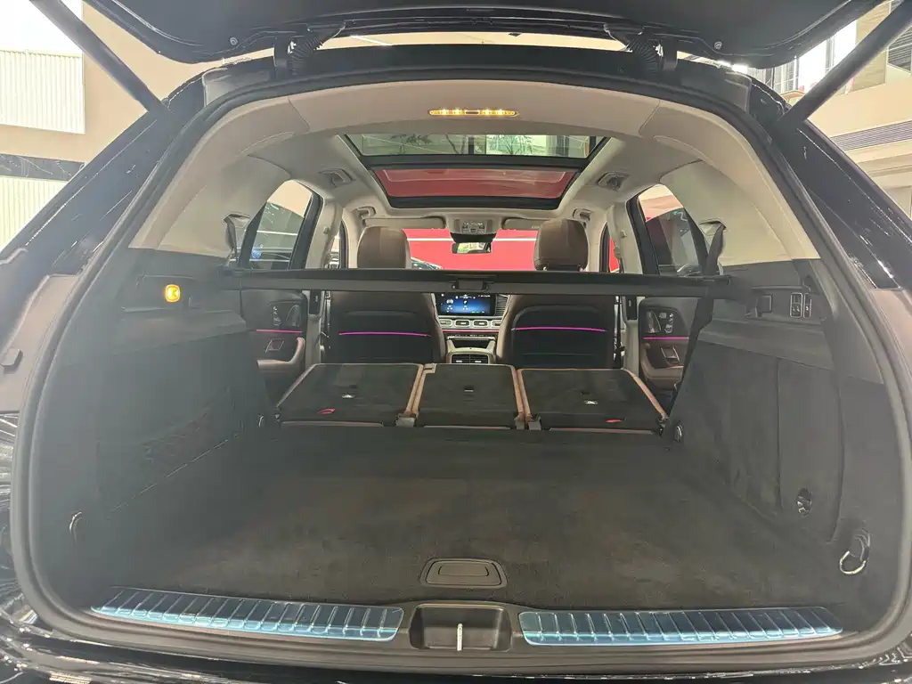 Mercedes-Benz GLE (Import) — миниатюра 20