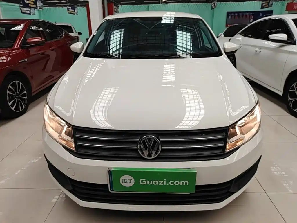 Volkswagen Santana — миниатюра 3
