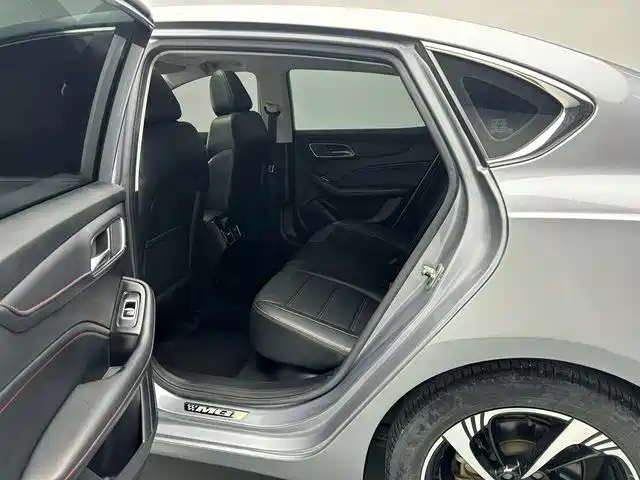 MG MG6 — миниатюра 8