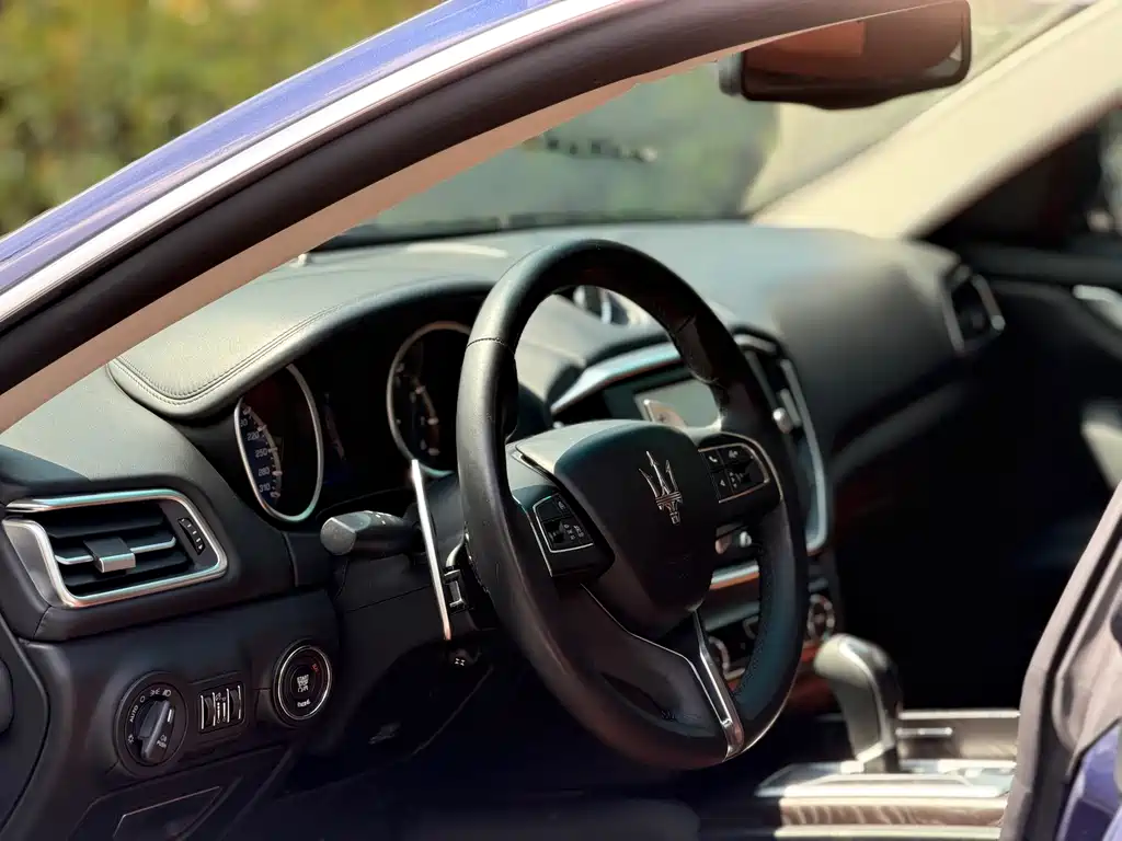 Maserati Ghibli — миниатюра 11