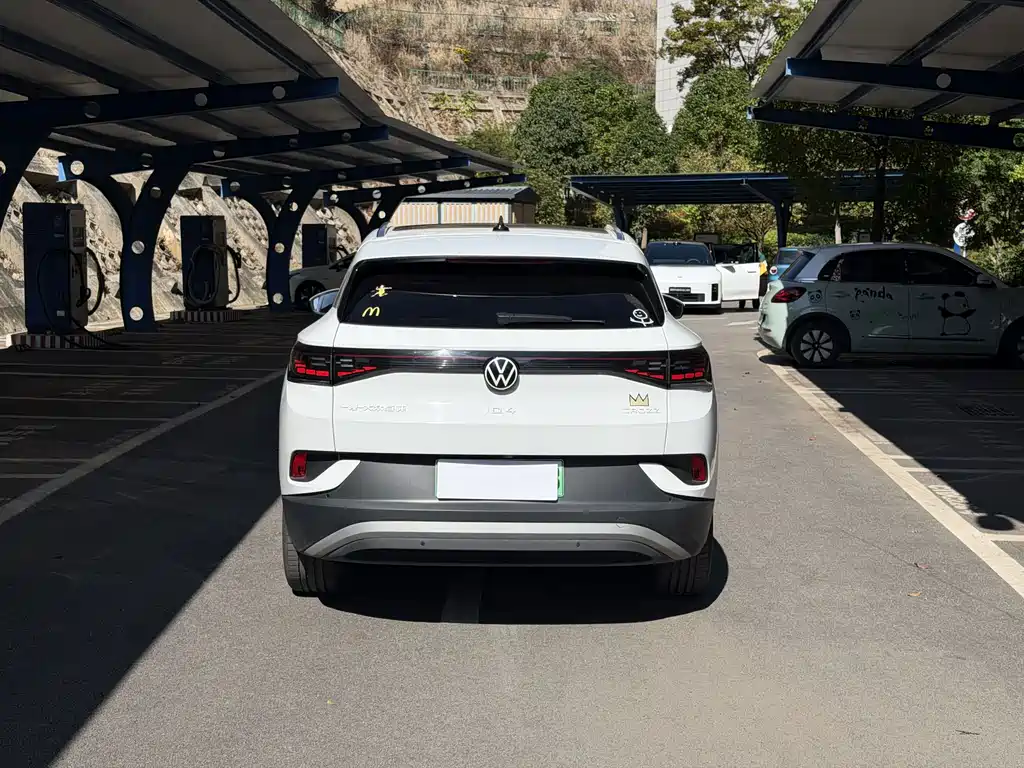 Volkswagen ID.4 Crozz — миниатюра 8