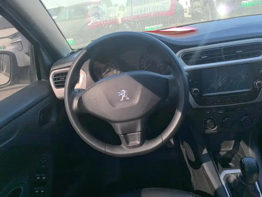 Peugeot 301 — миниатюра 14