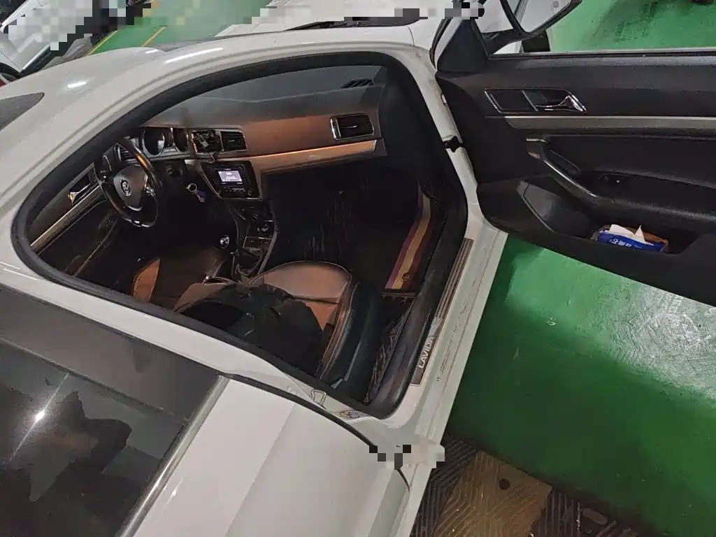 Volkswagen Lavida — миниатюра 18