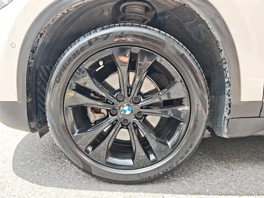 BMW X1 - фото 29