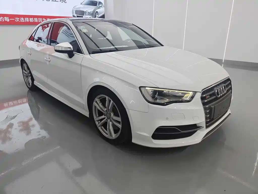 Audi S3 — миниатюра 3