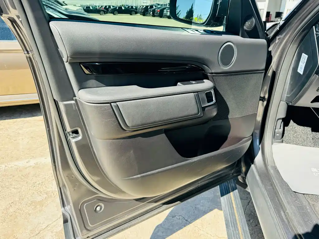 Land Rover Discovery — миниатюра 15
