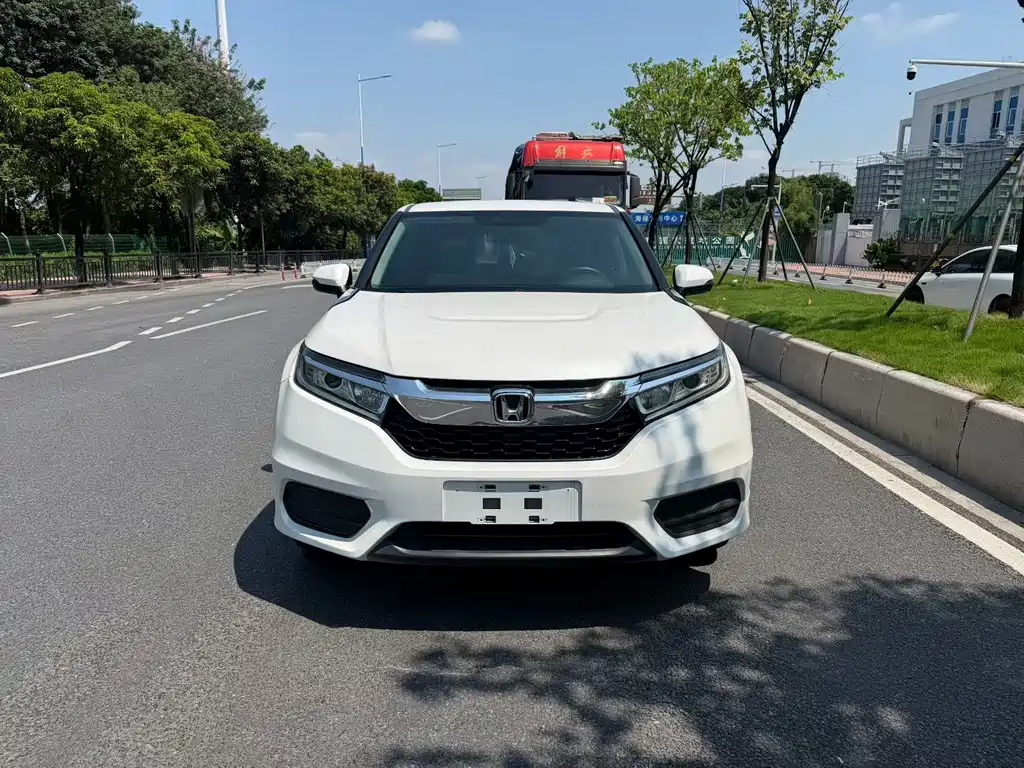 Honda Avancier — миниатюра 2