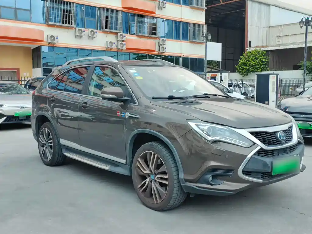 BYD Tang New Energy — миниатюра 5