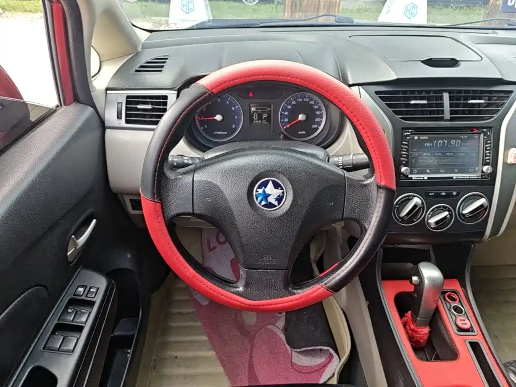 Venucia R50 — миниатюра 15