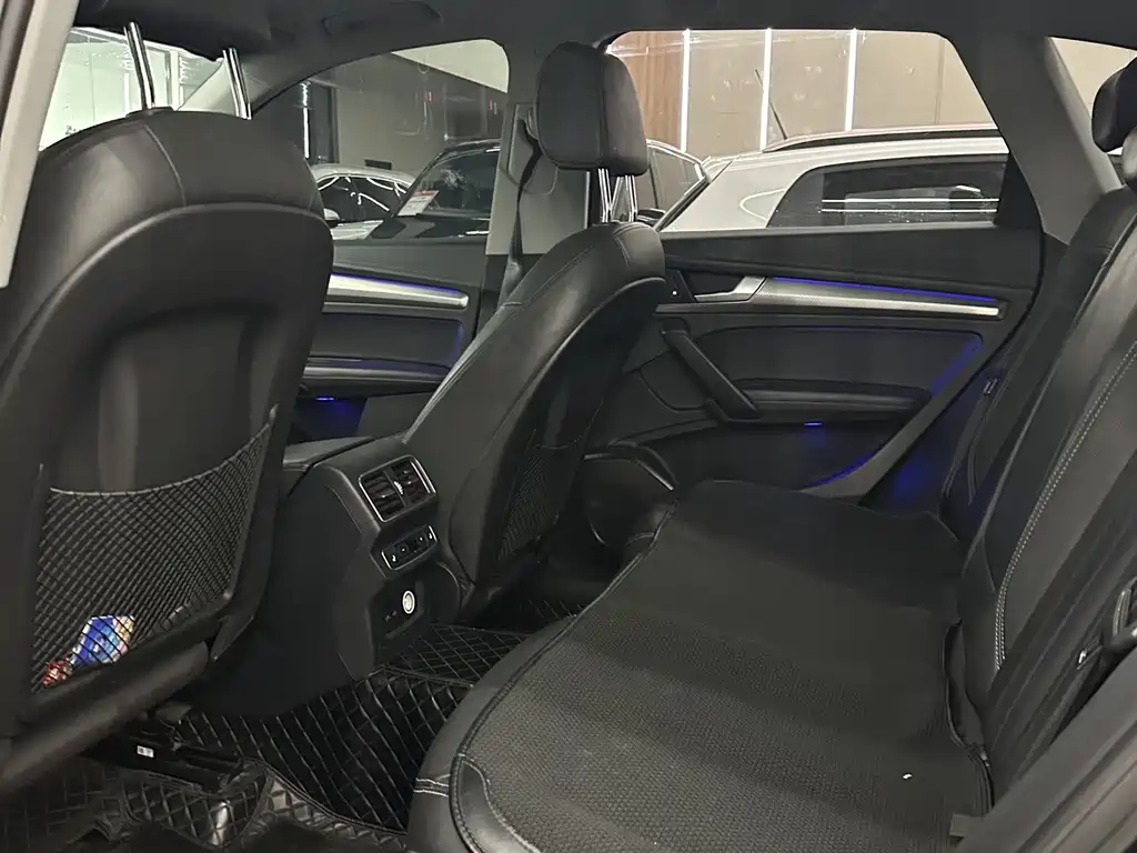 Audi Q5L — миниатюра 5