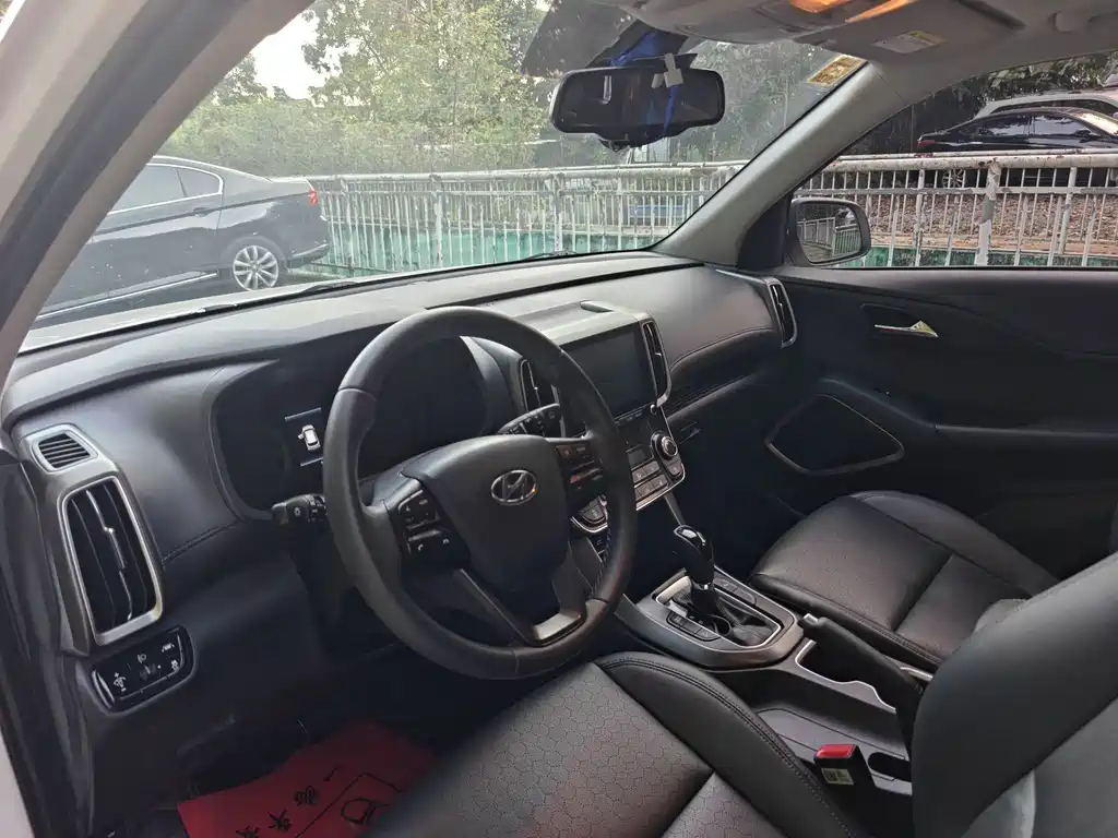 Hyundai ix35 — миниатюра 9