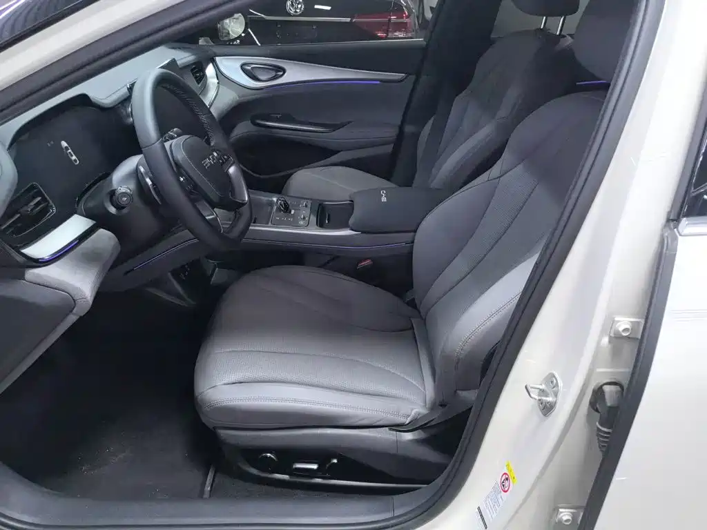 BYD Seal 07 DM-i — миниатюра 8
