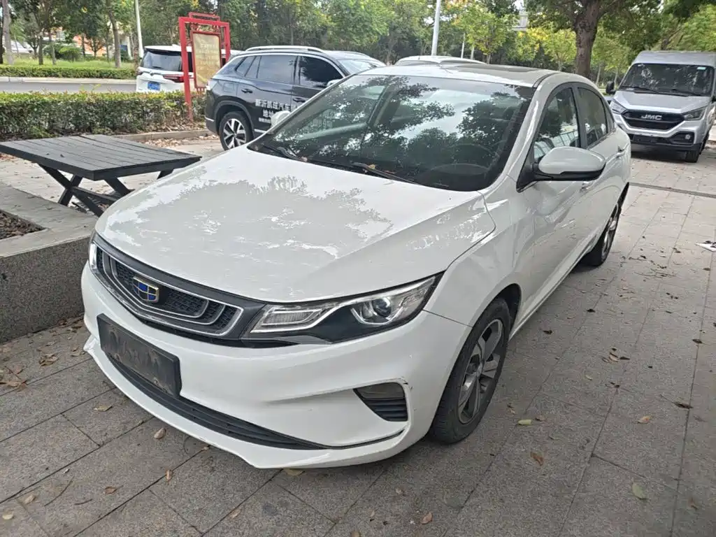 Geely Emgrand GL — миниатюра 2
