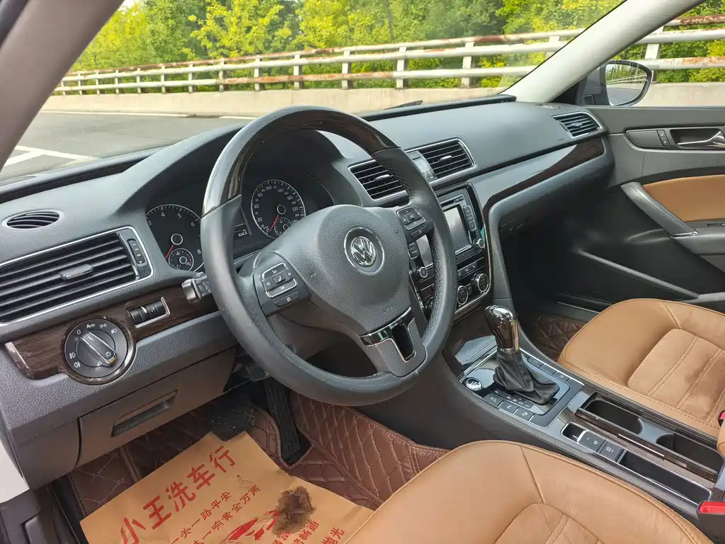 Volkswagen Passat — миниатюра 14