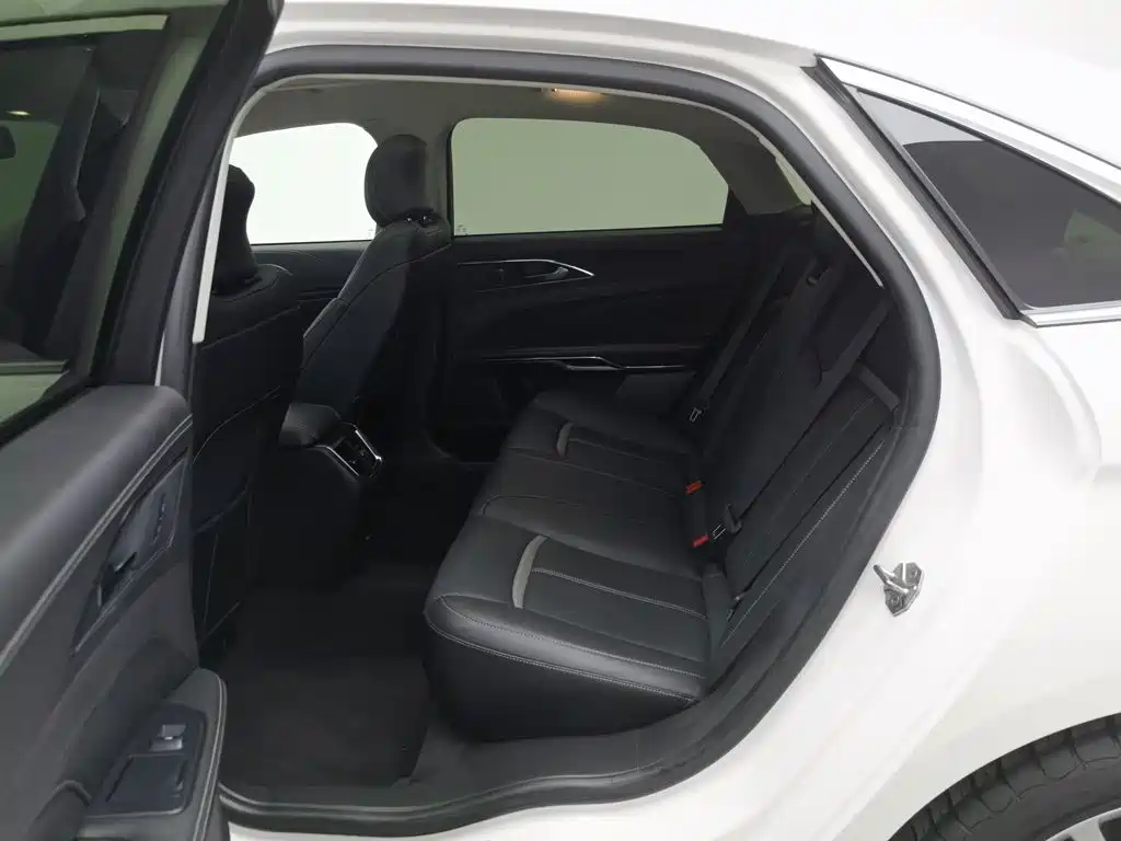 Ford Taurus — миниатюра 15