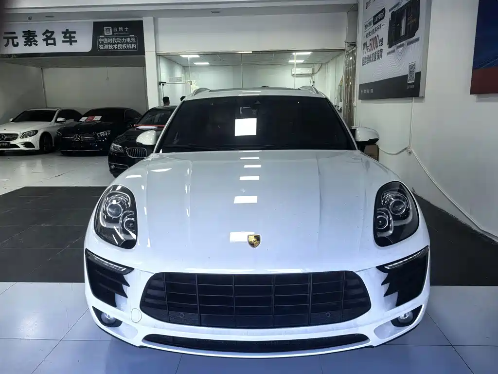 Porsche Macan — миниатюра 2