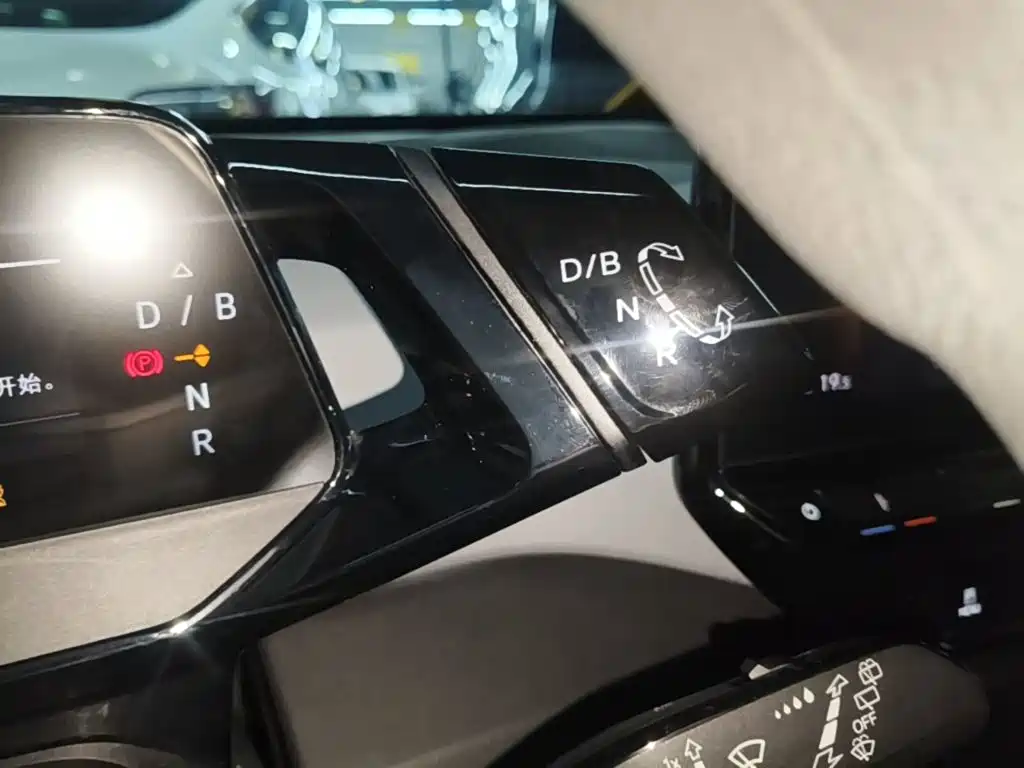 Volkswagen ID.3 — миниатюра 14