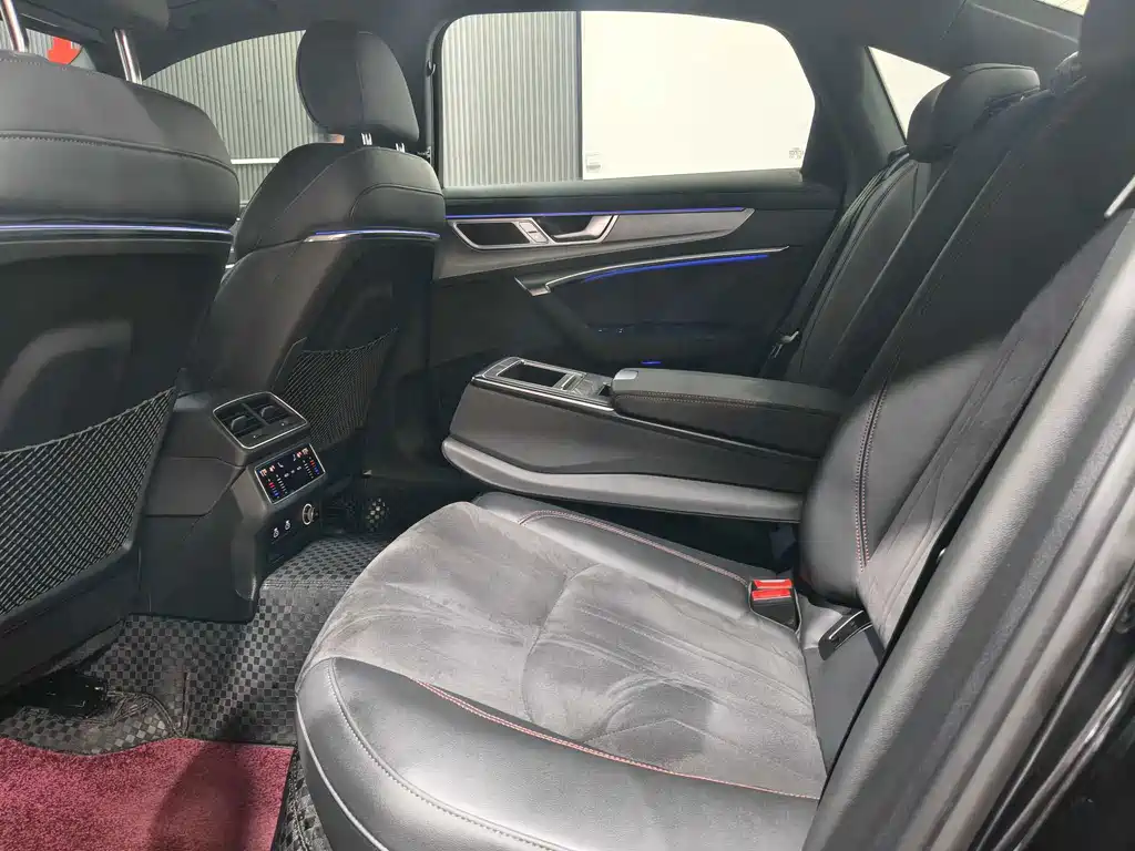 Audi A6L — миниатюра 5