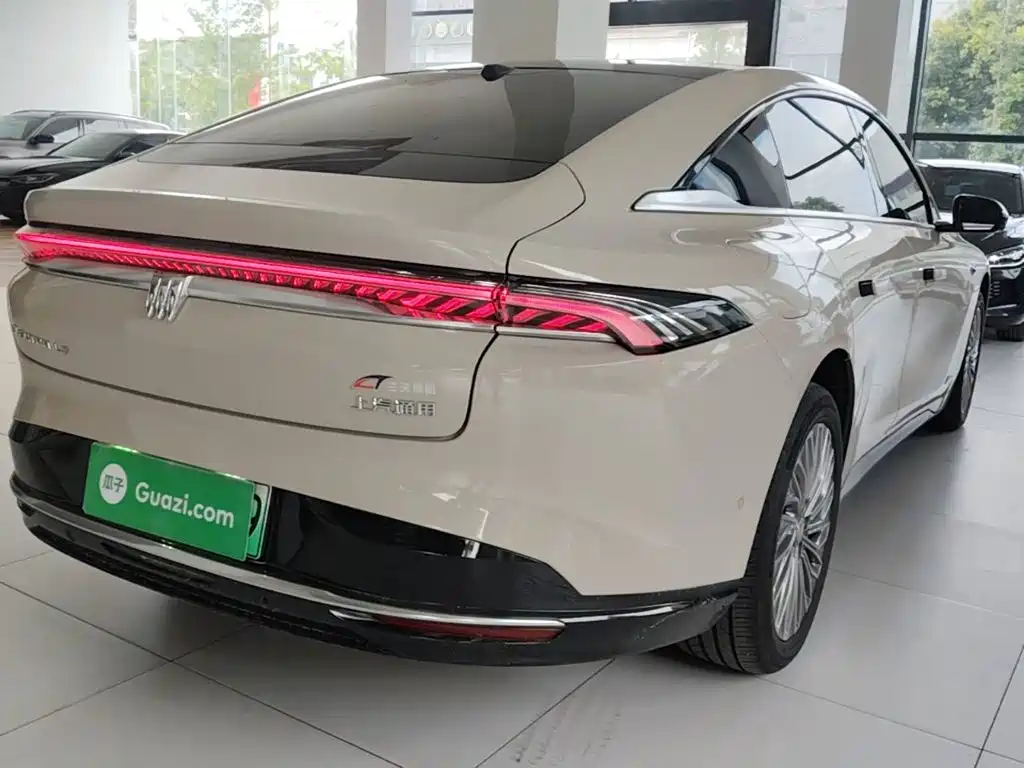 Buick L7