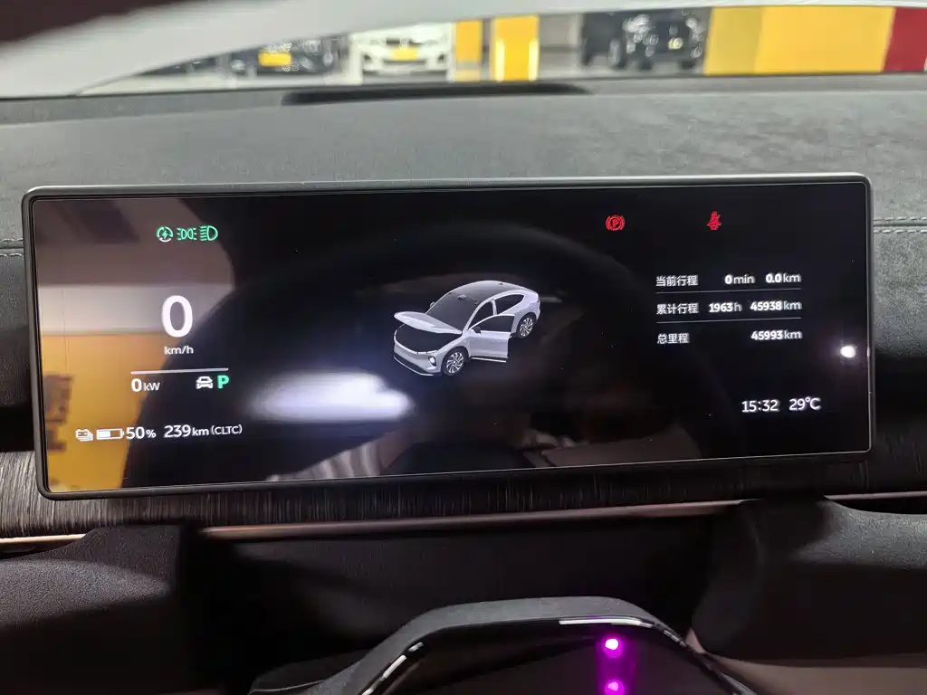 NIO EC6 — миниатюра 12