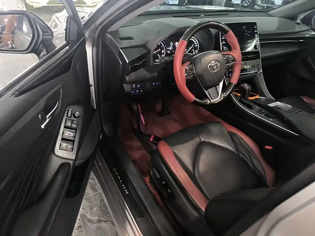 Toyota Avalon — миниатюра 16