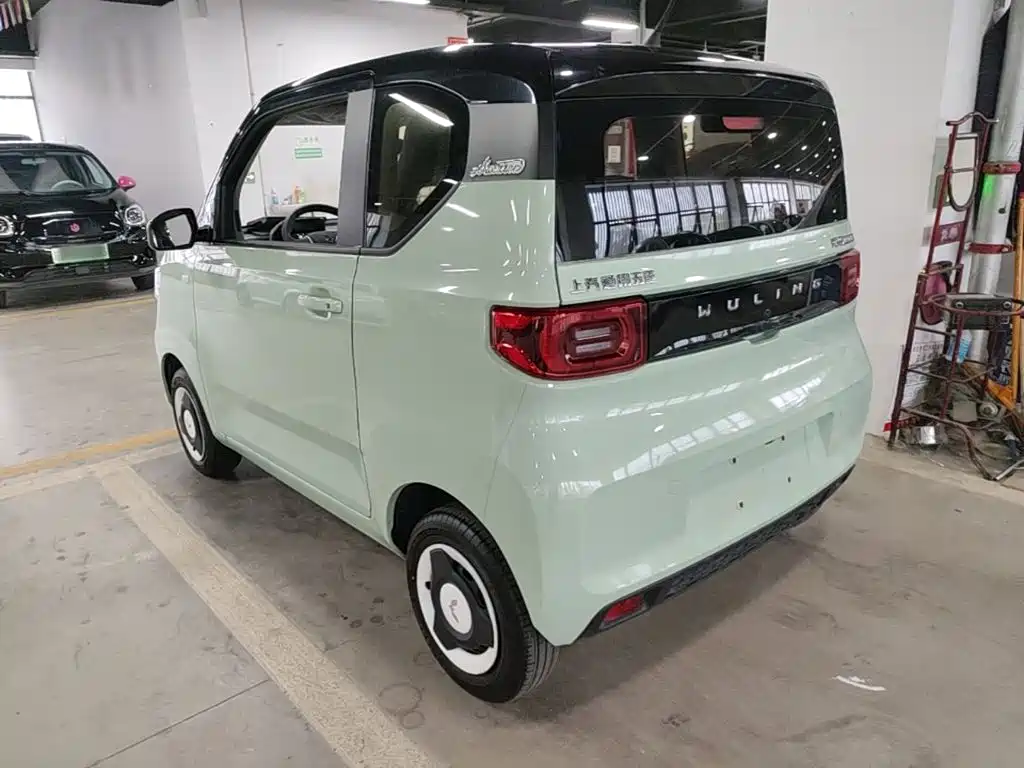 Wuling MINIEV — миниатюра 5