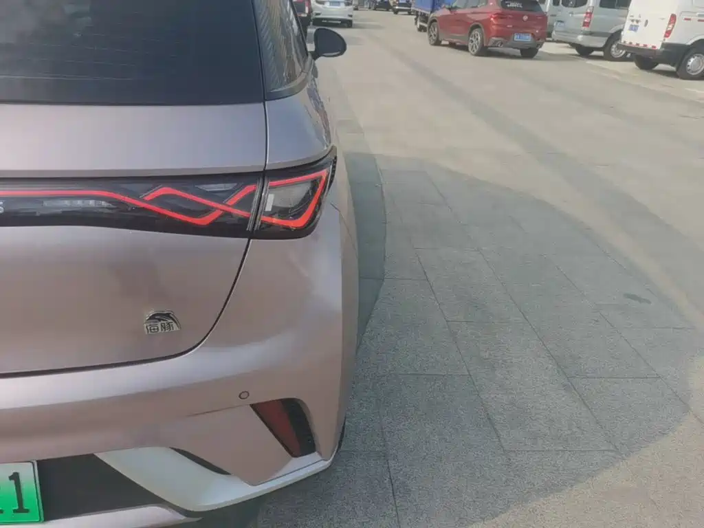 BYD Dolphin — миниатюра 8