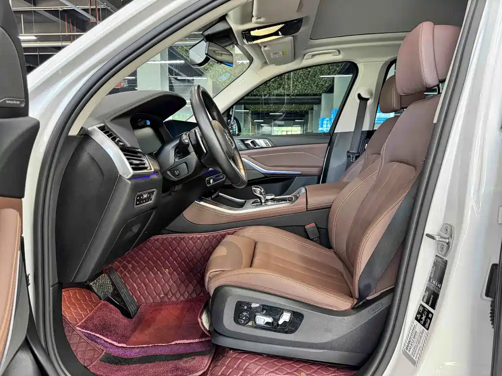 BMW X5 (Import) — миниатюра 7