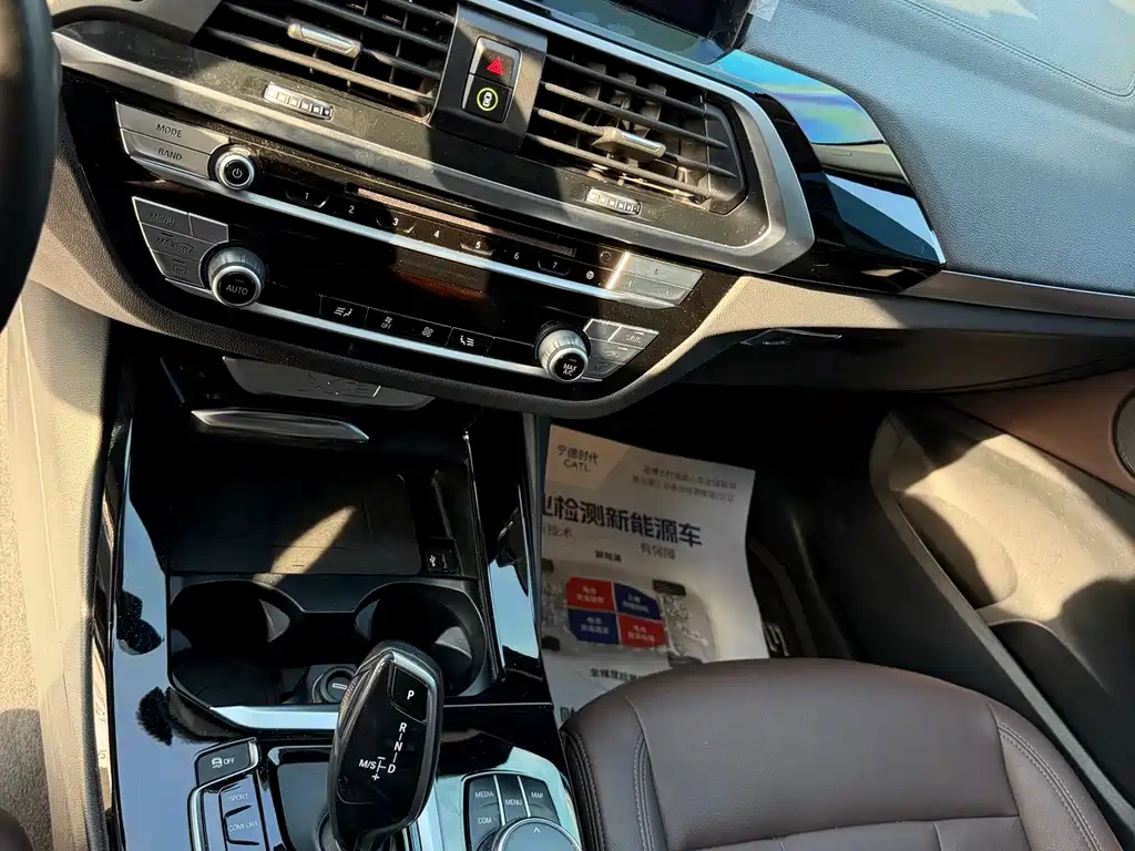 BMW X3 — миниатюра 5