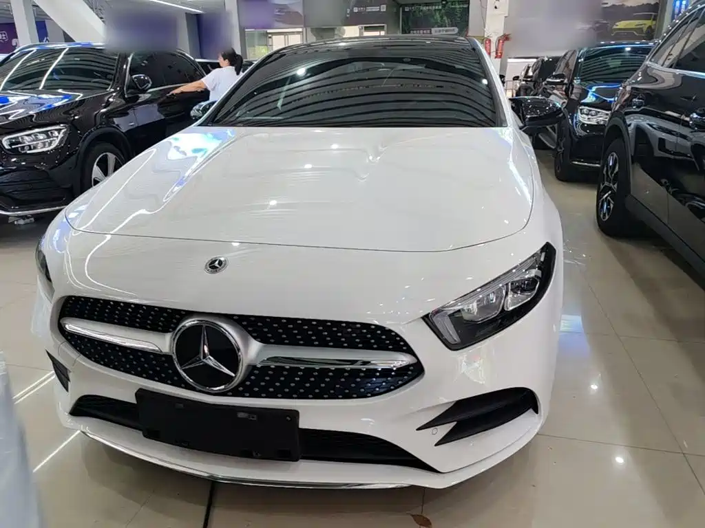Mercedes-Benz A-Class — миниатюра 3