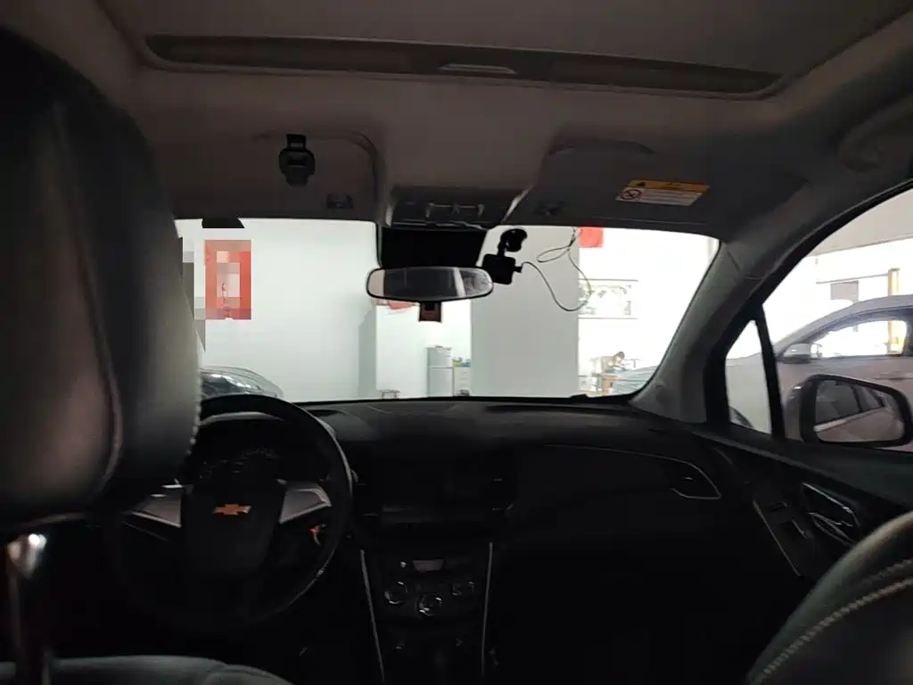 Chevrolet Trax — миниатюра 18