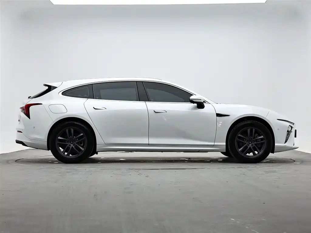 Neta S Shooting Brake — миниатюра 6