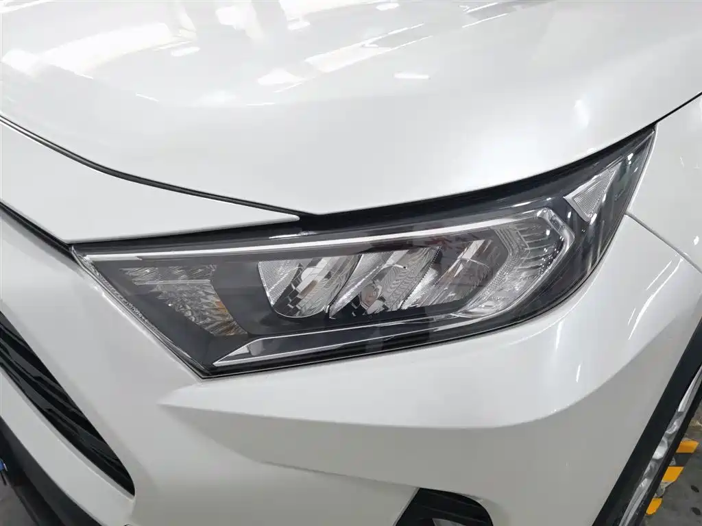 Toyota RAV4 2022 2.0L CVT