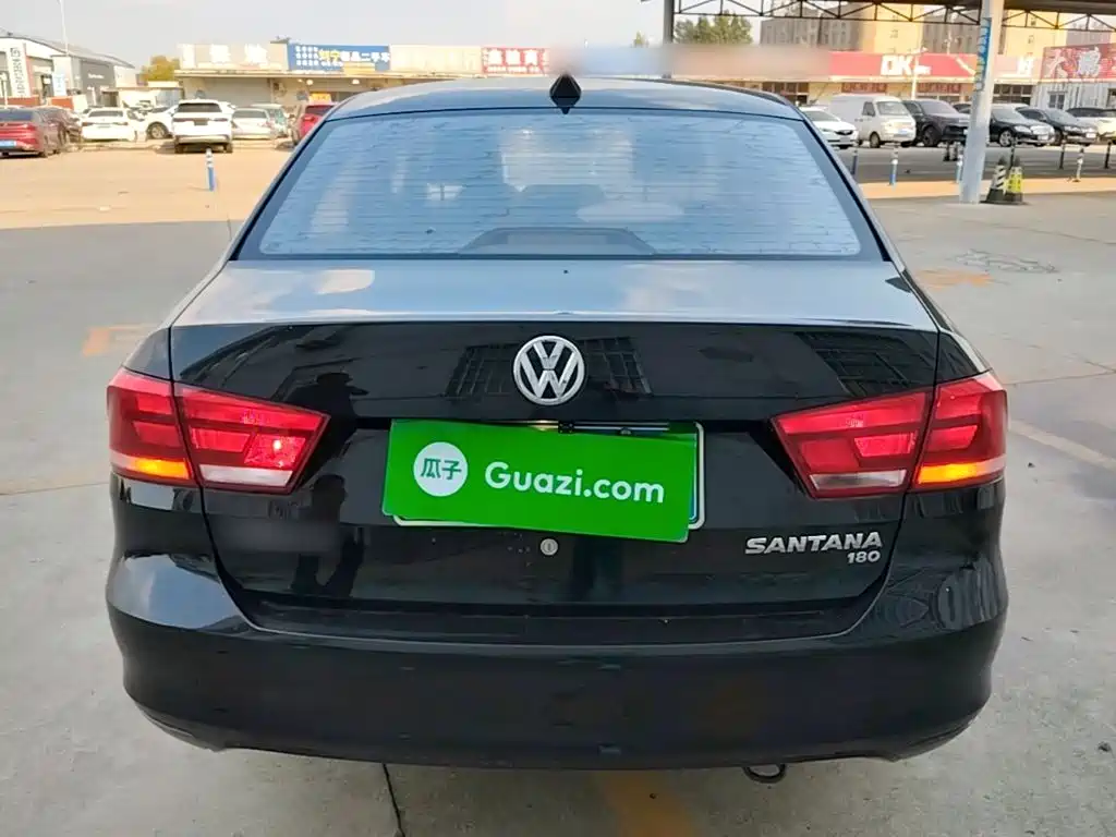 Volkswagen Santana — миниатюра 6