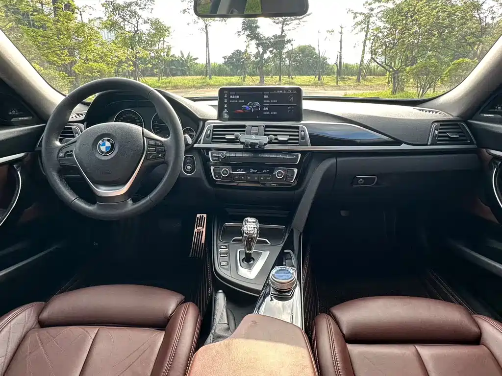 BMW 3 Series GT — миниатюра 12